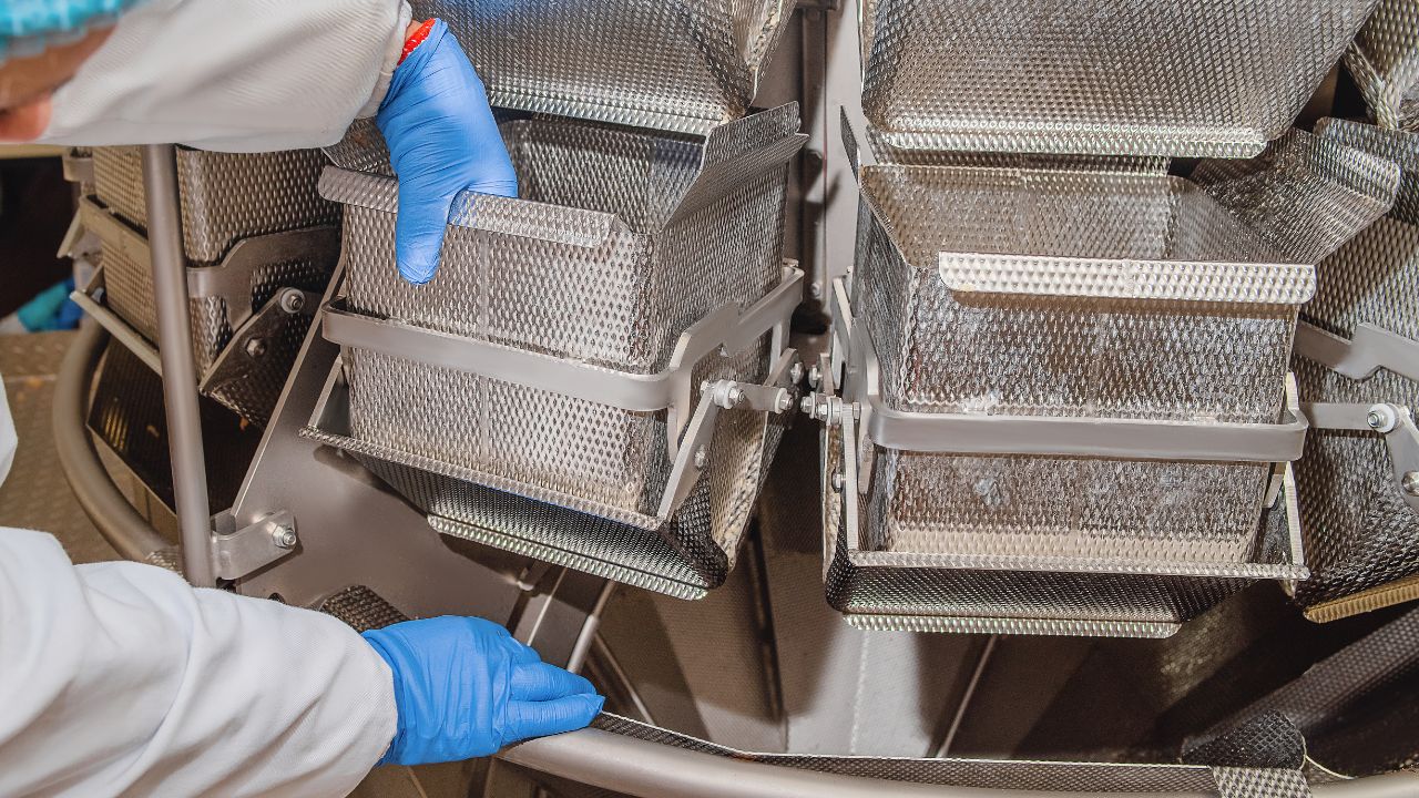 Wolf Packing in Irvine - Careers